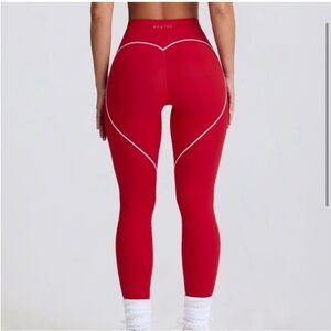 Oh Polly / Bo + tee Soft Active Mid-Rise Leggings in Hot Red